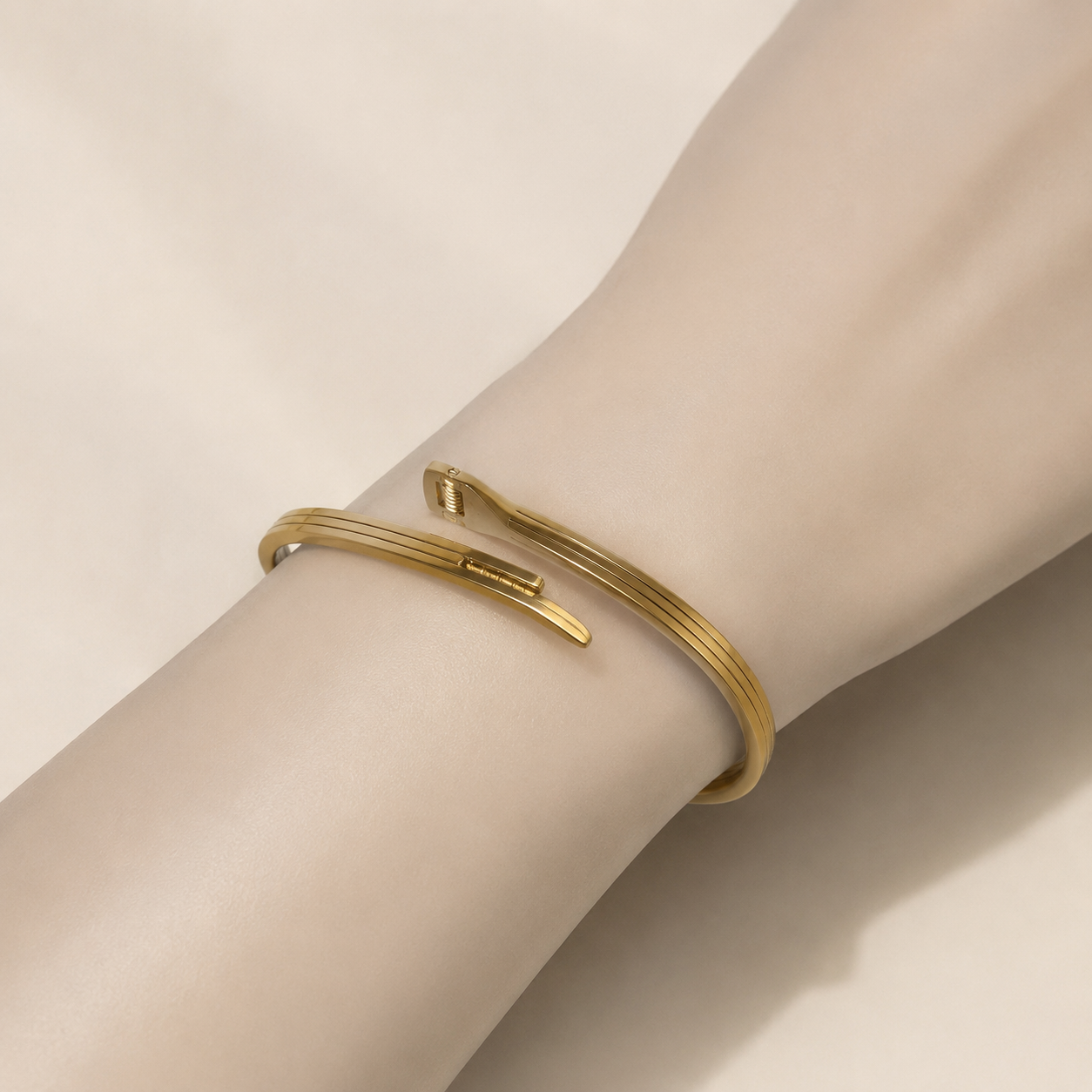 Luxe Nail Cuff Bracelet | Anti Tarnish Waterproof Gold Bracelet