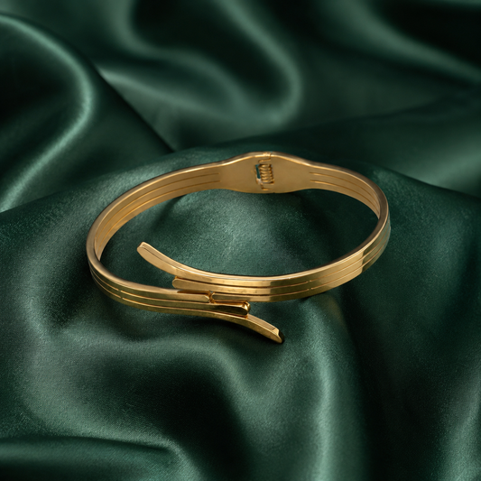 Aurora Cross Cuff Bracelet | Anti-Tarnish Waterproof Gold Bracelet